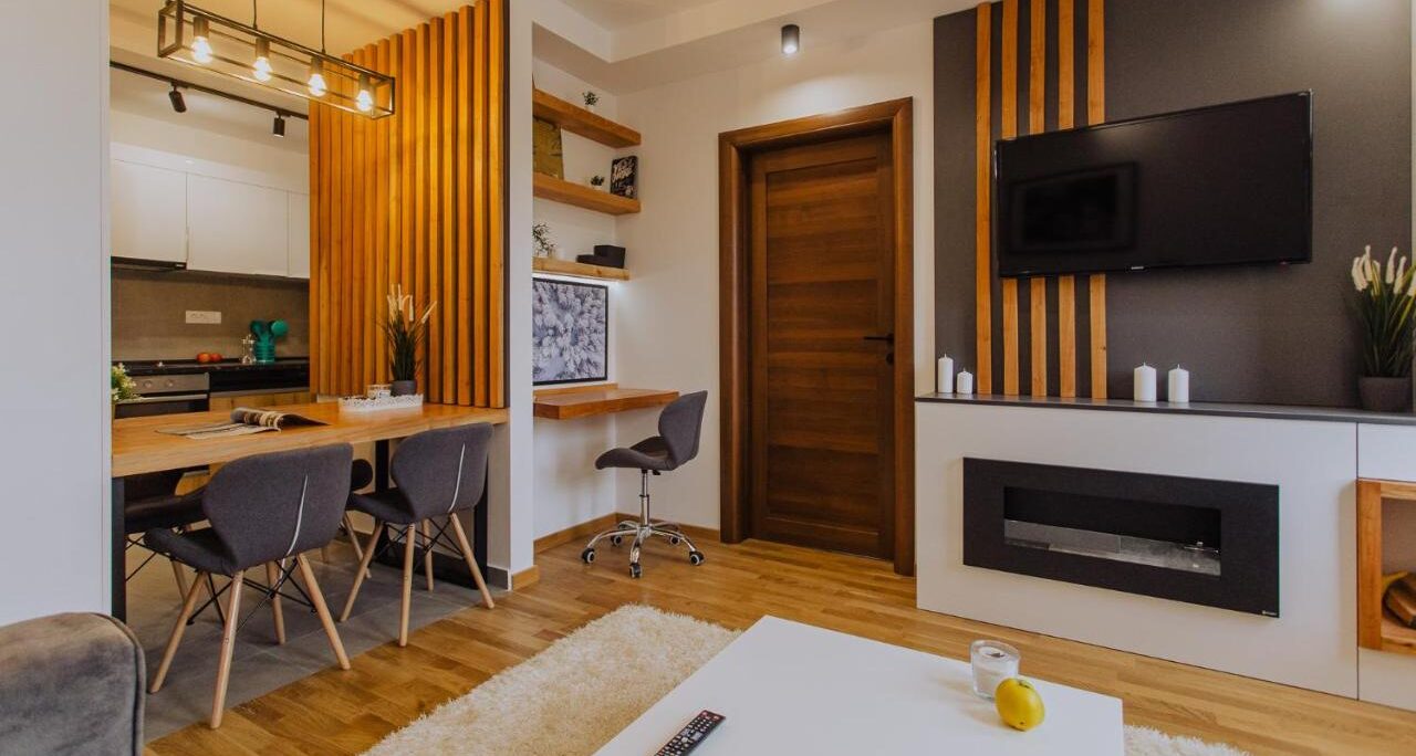 Moderan A10 apartman – Divčinova